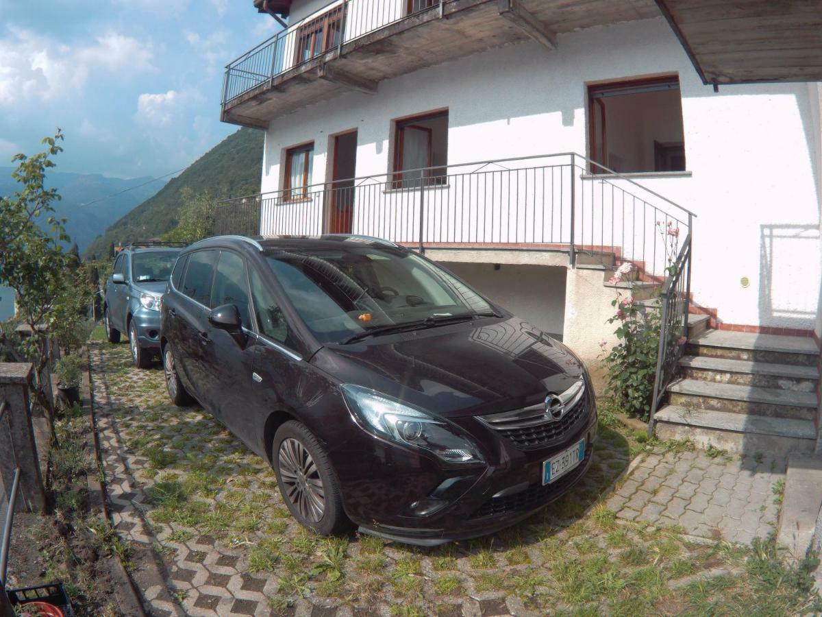 Gli Ulivi Di Nesso Villa Luaran gambar