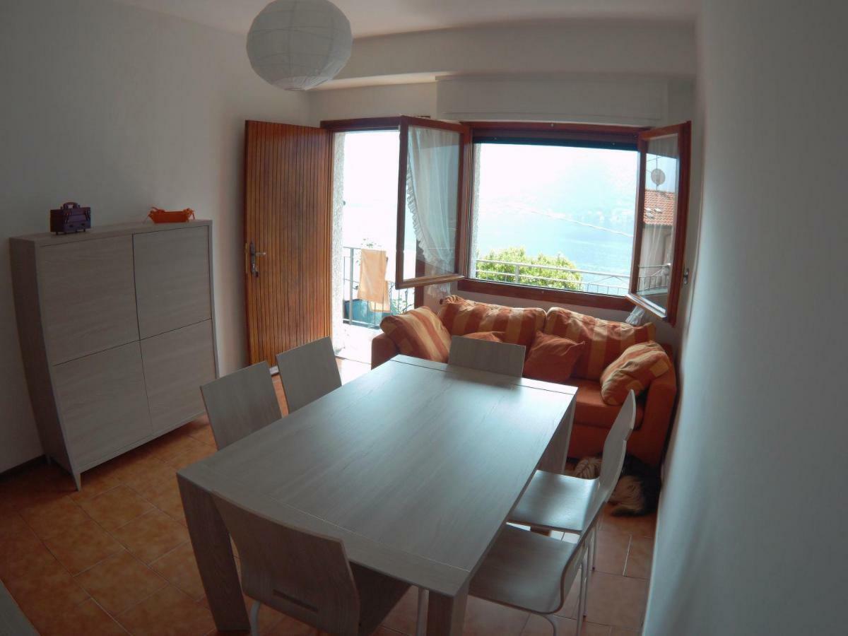 Gli Ulivi Di Nesso Villa Luaran gambar