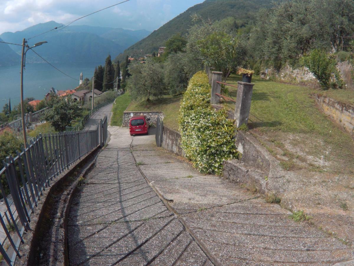 Gli Ulivi Di Nesso Villa Luaran gambar